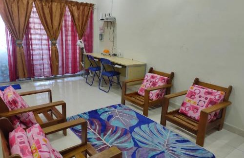 Ayer Panas House | Homestay Intan Payung Bukit Katil Tuah Perdana