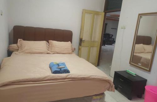 Cirebon House | Homestay KenzieFaiz