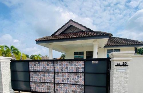 Kuantan House | Homestay musliim Sg Isap Damai Ol3-2833O99