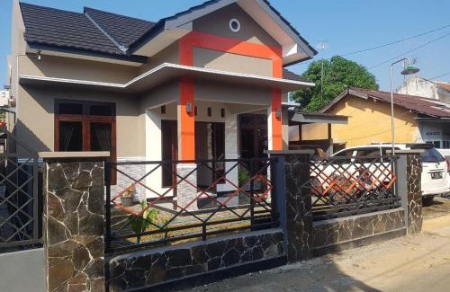 Purbalingga House | Homestay Purbalingga Tengah Kota by Simply Homy