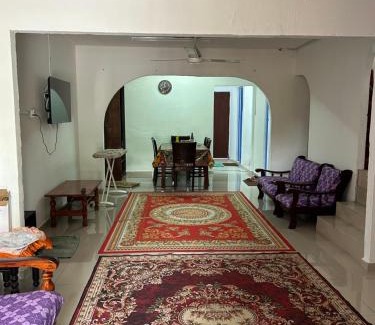 Pasir Gudang House | Homestay Qaseh