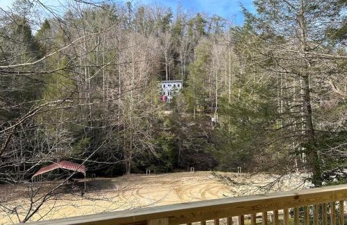 Saint Helens House | Homestead Cabin Red River Gorge