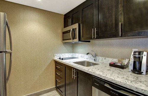 Ottawa Division Hotel | Homewood Suites by Hilton Ottawa Kanata