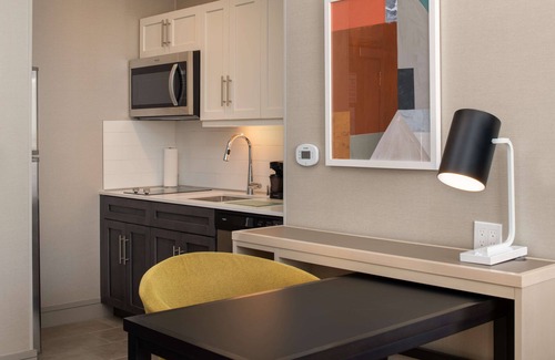 Belmont Hotel | Homewood Suites by Hilton Belmont
