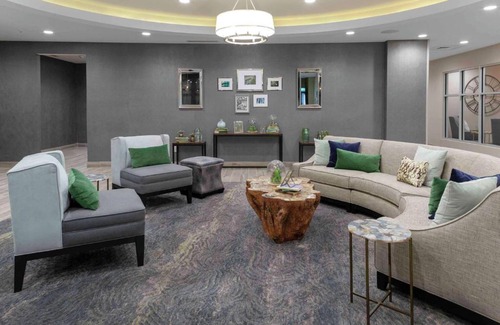 Lansing Hotel | Homewood Suites By Hilton Lansing Eastwood