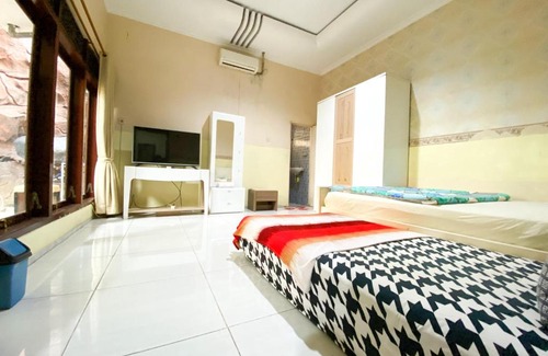 Darmo House | Homey Guesthouse near Sby Zoo Syariah