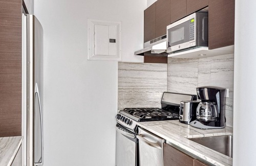 Kips Bay Apartment | Homey Midtown East 1BR w/Gym, Doorman, near the 6th street by Blueground