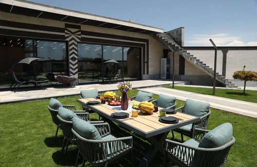 Artashavan Villa | Homma Village House