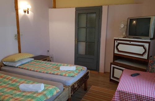Deva Apartment | Hompot Accommodation
