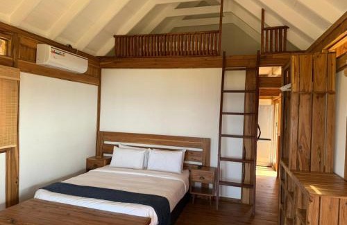 Chaimite House | Honey's House