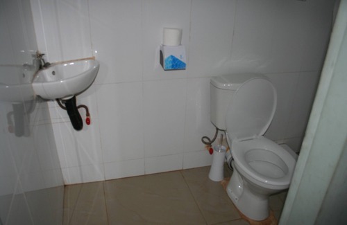 Lusaka Bed & Breakfast | Honeybed Lodge, Available! Safe and secure! Quiet! Informative and reliable!
