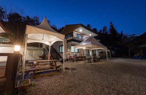 Seo House | Hongcheon Nolleowa Aegyeondongban Pension
