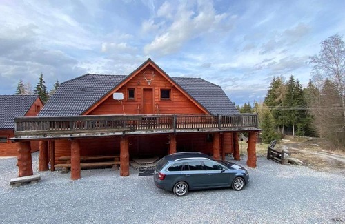 Svaty Kriz Ski Chalet | Horáreň pod Dobákom