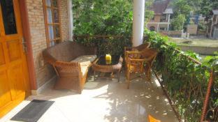 Tuk Tuk House | Horas Family Home