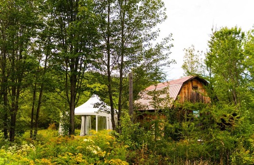 Austin Ski Chalet | Hors Champs
