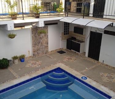 Girardot House | Hospedaje Lulú - Licores 24
