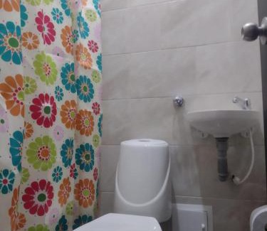 Girardot House | Hospedaje Lulú - Licores 24