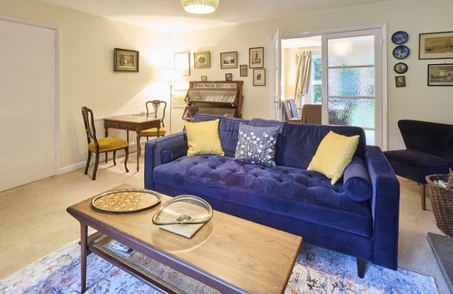 Broad Oak House | Host & Stay | Mayfield