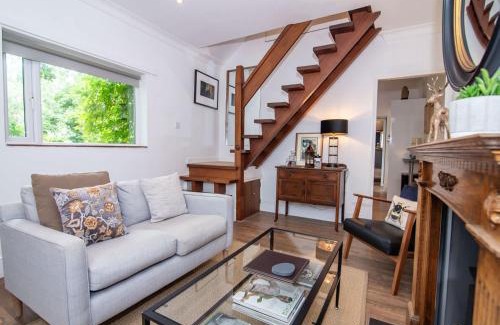 Worcester House | Host & Stay - Terrace House on Canal