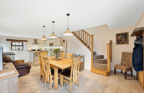 Litton Cottage | Host & Stay | The Barn - Upper Farm