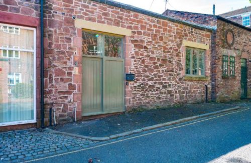Georgian Quarter House | Host & Stay - The Georgian Coach House 1