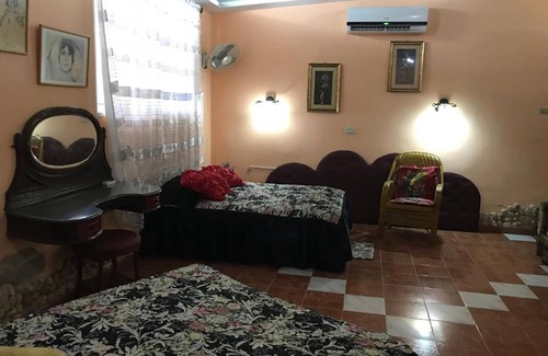 Puerto de Boniato House | Hostal Aurora