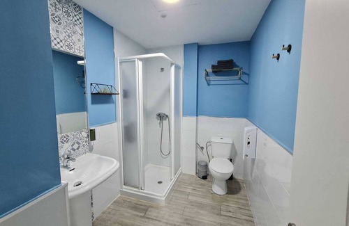 Valbueno Hostel | Hostal Huelva Art