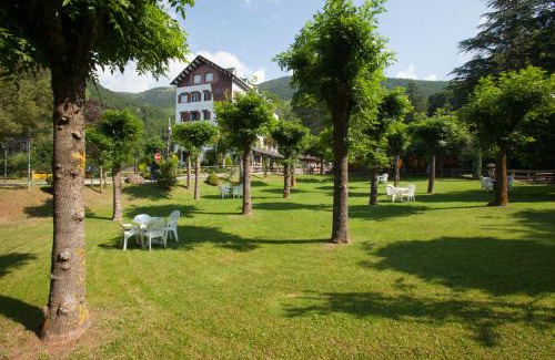 Castellar de N'hug House | Hostal Les Fonts