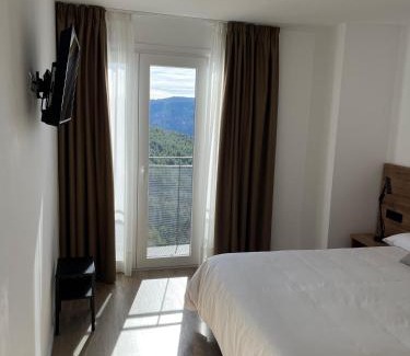 Yeste House | Hostal Márquez