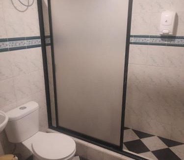 Calderon House | Hostal Piamonte