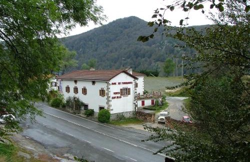 Baztan House | Hostal Venta San Blas