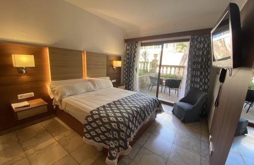 Peguera Hostel | Hostal Villa Rosa