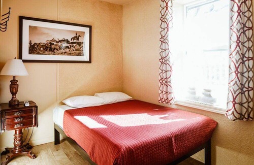 Tonopah Hostel | Hostel ∙ 2 guests