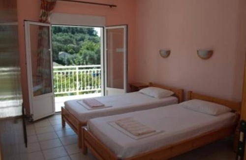 Sidari Hostel | Hostel ∙ 8 guests