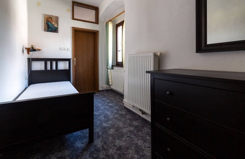 Kamnik Hostel | Hostel Javni Zavod Mekinjski Samostan