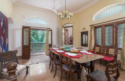 Gurugram Villa | Hostie Chinar Haveli - Heritage home with Pool, Gurgaon