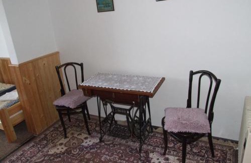 Uhelna House | Hostinec Na Návsi
