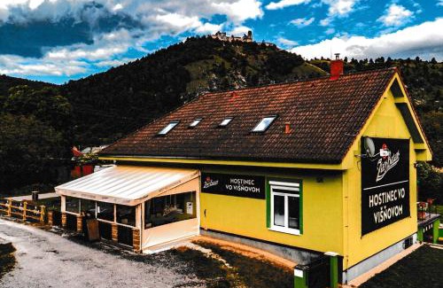 Visnove House | Hostinec vo Višňovom