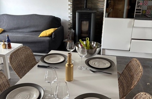 Bouvron House | Hosting