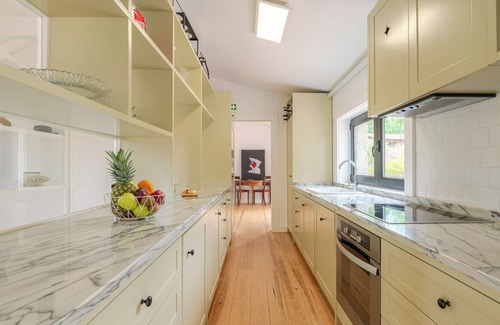 Santa Comba Dao House | HostWise - Quiet and Modern Villa w/Pool and River