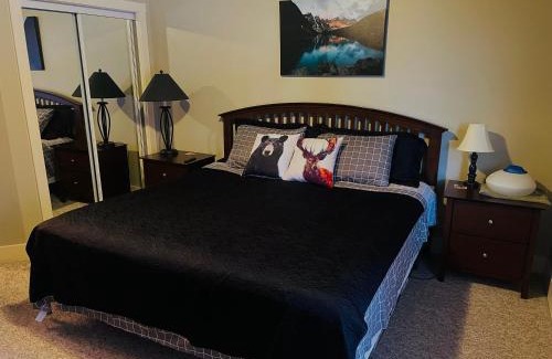 East Kootenay Apartment | Hot Spring Mountain Getaway
