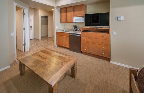 Genoa Apartment | Hot Springs & Pool. By Mountains. Historic Resort