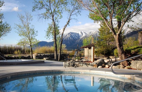 Genoa Apartment | Hot Springs & Pool. By Mountains. Historic Resort