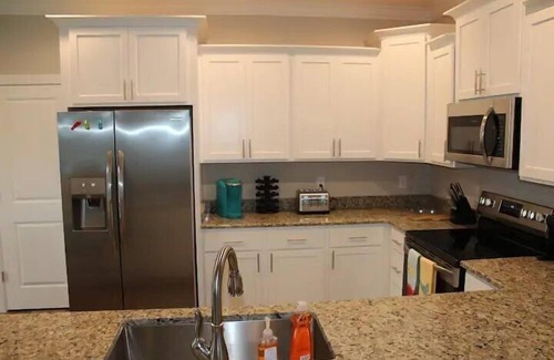 Myrtle Beach House | Hot tub & Beach House One Block To The Beach