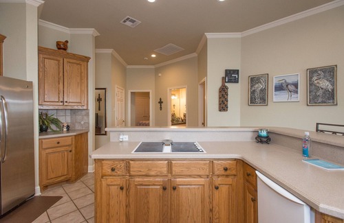 Tool House | Hot Tub!Beautiful Home and Backyard for Entertaining