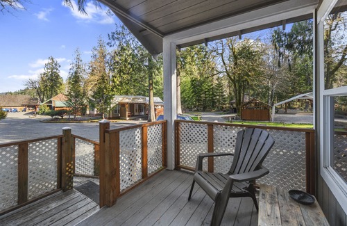 Union Cabin | Hot Tub Cabin #11
