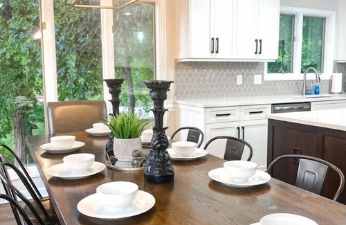 Bowling Green Cottage | Hot Tub+Stunning Lake Views+Fire Pit