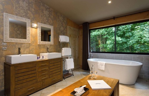 Chambery Hotel | Hotel ∙ 1 bedroom ∙ 2 guests