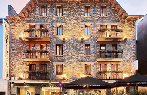 Avenida Meritxell Hotel | Hotel ∙ 2 guests