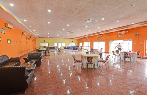 Ranchi Hotel | Hotel ∙ 2 guests